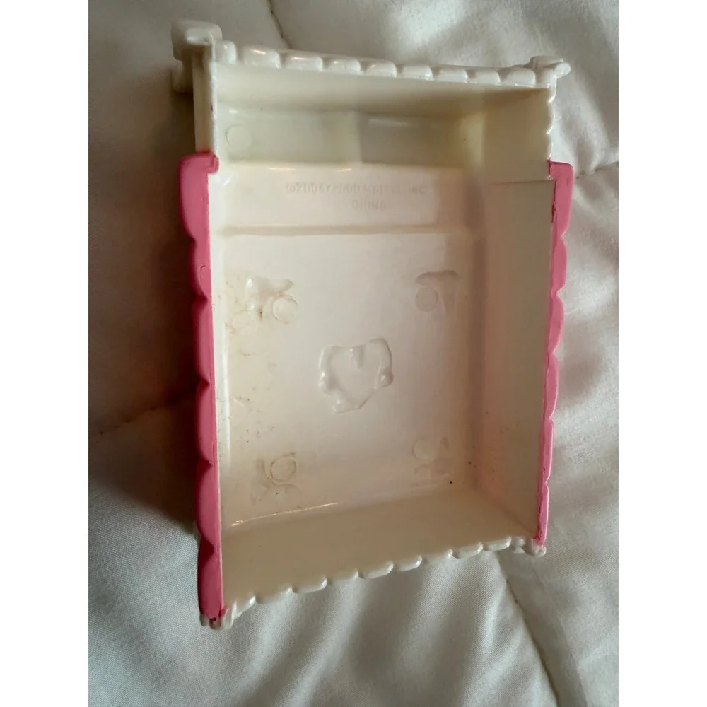 Mattel Mini Doll Wardrobe Closet Pink White Heart Vintage Toy Furniture